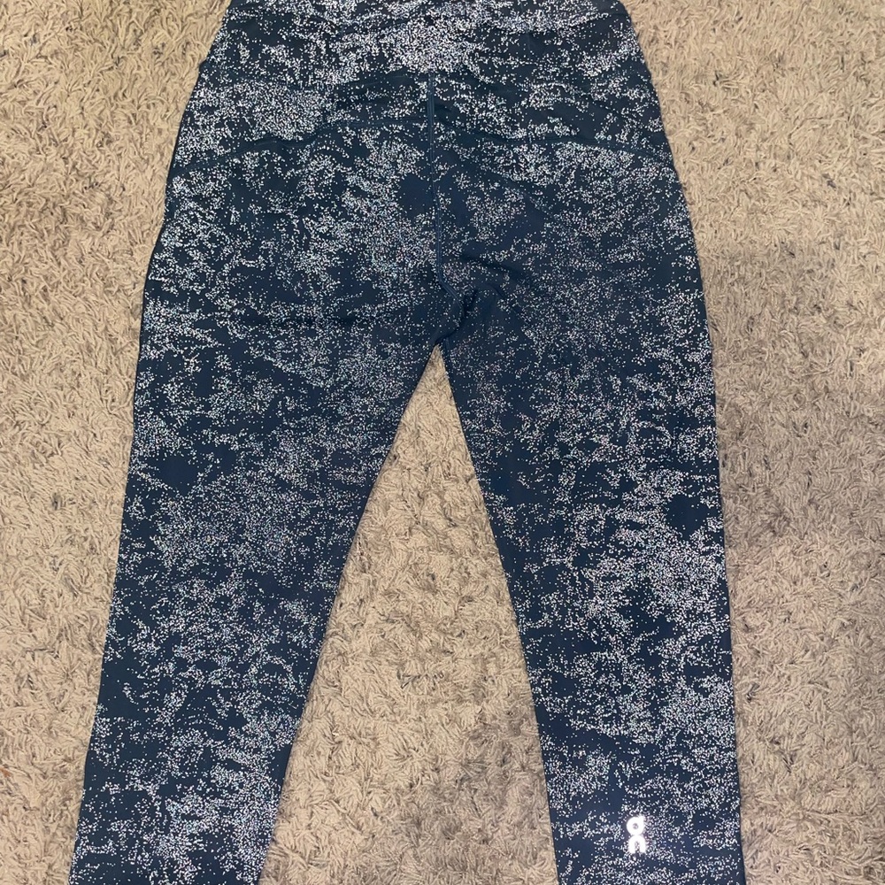 On cloud WOMEN leggings